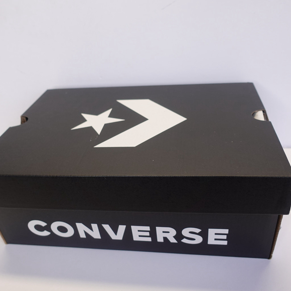 Converse Chuck Taylor All Star Madison Mid Women's Suede Shoes Size 9 NEW - Picture 3 of 15